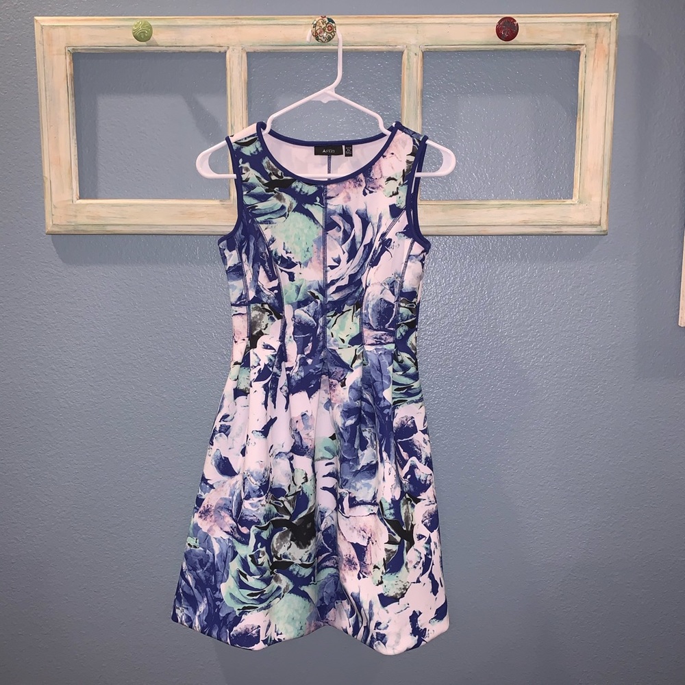 apt 9 dress